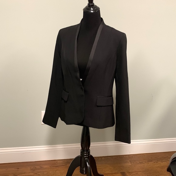 Tommy Hilfiger Jackets & Blazers - New without tags Tommy Hilfiger size 6 black blazer